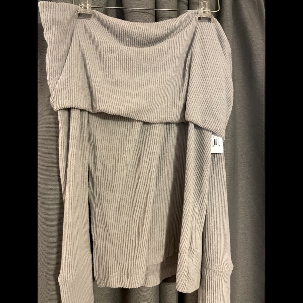 Free People off shoulder top NWT